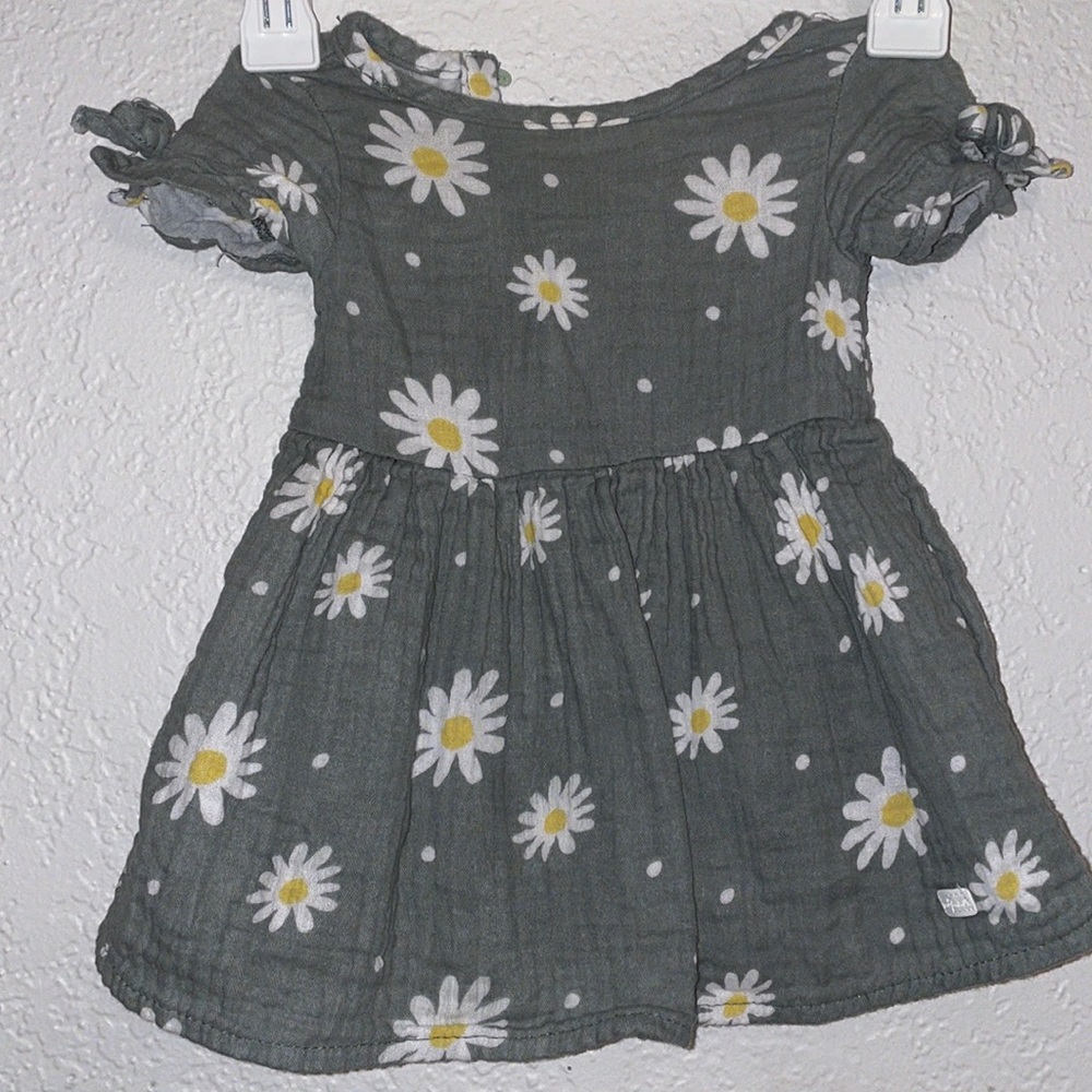 7 For All Mankind Sage Green‎ Daisy Dress Size 0-3mos